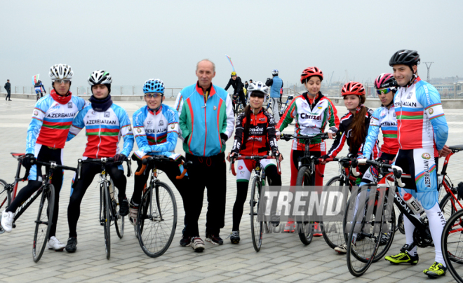 Baku hosts cycling race under “Our Flag – Source of Our Proud!” motto. Azerbaijan, Nov.02, 2015 