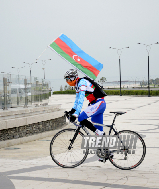 Baku hosts cycling race under “Our Flag – Source of Our Proud!” motto. Azerbaijan, Nov.02, 2015 