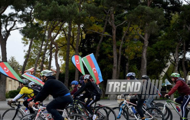 Baku hosts cycling race under “Our Flag – Source of Our Proud!” motto. Azerbaijan, Nov.02, 2015 