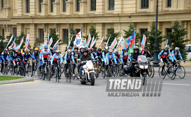 Baku hosts cycling race under “Our Flag – Source of Our Proud!” motto. Azerbaijan, Nov.02, 2015 