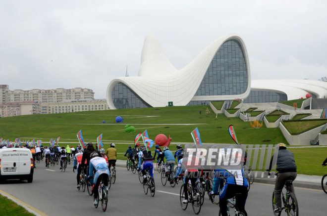 Baku hosts cycling race under “Our Flag – Source of Our Proud!” motto. Azerbaijan, Nov.02, 2015 