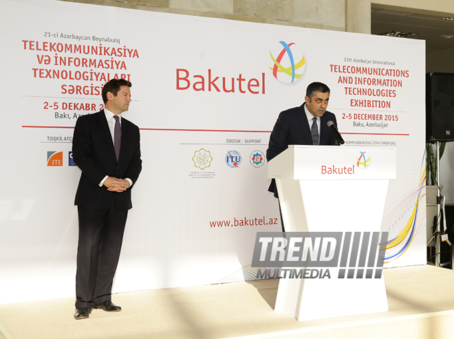 На церемонии открытия выставки Bakutel-2015. Азербайджан, 2 декабря 2015 г.