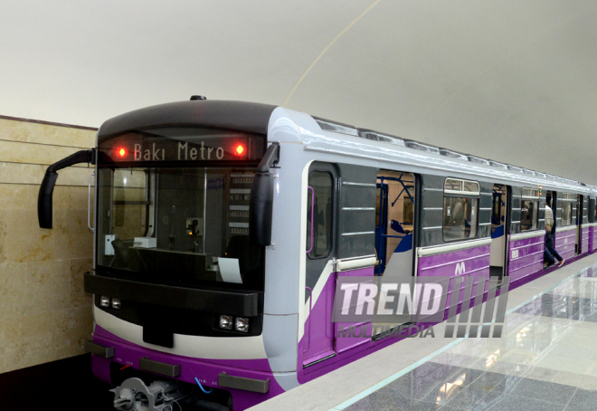 Newly opened "Avtovaghzal" and "Memar Ajami" metro stations in Baku. Azerbaijan, Baku, 19 apr. 2016