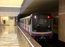 Newly opened "Avtovaghzal" and "Memar Ajami" metro stations in Baku. Azerbaijan, Baku, 19 apr. 2016