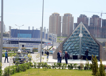 Newly opened "Avtovaghzal" and "Memar Ajami" metro stations in Baku. Azerbaijan, Baku, 19 apr. 2016