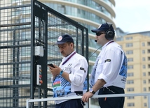 Bakı sakinləri və qonaqların "Formula 1" sevinci. Azərbaycan, Bakı, 17 iyun 2016