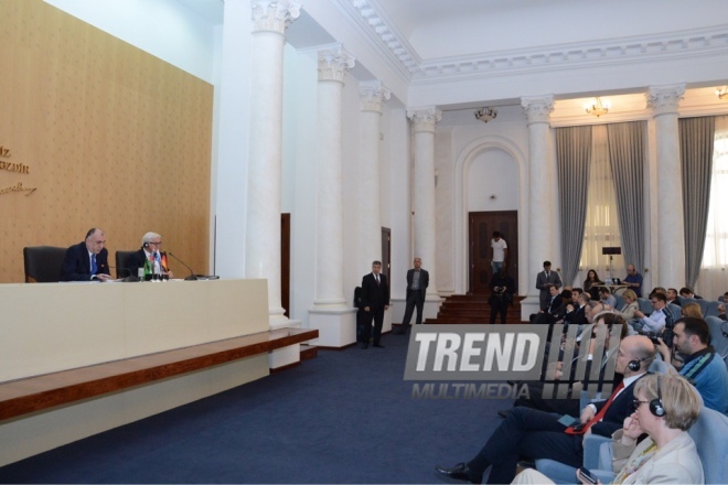 OSCE Chairperson-in-Office Frank-Walter Steinmeier discusses Karabakh conflict settlement in Baku. Azerbaijan, Baku, 30 June 2016