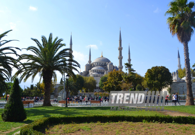 İstanbulda payız gəzintisi. Azərbaycan, Bakı, 12 oktyabr 2016