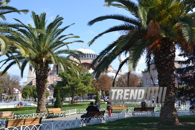 İstanbulda payız gəzintisi. Azərbaycan, Bakı, 12 oktyabr 2016