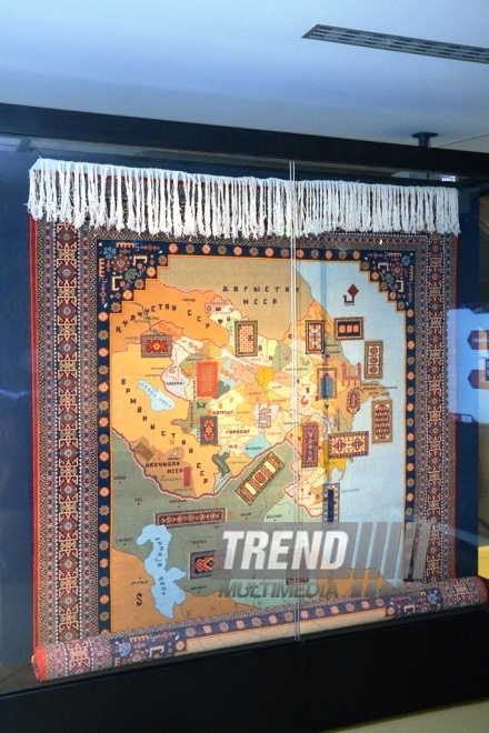 In the Azerbaijan Carpet Museum. Baku, Азербайджан, 28 Jan. 2017