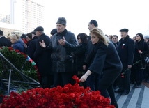 Всенародное шествие в связи с 25-й годовщиной Ходжалинского геноцида в Баку