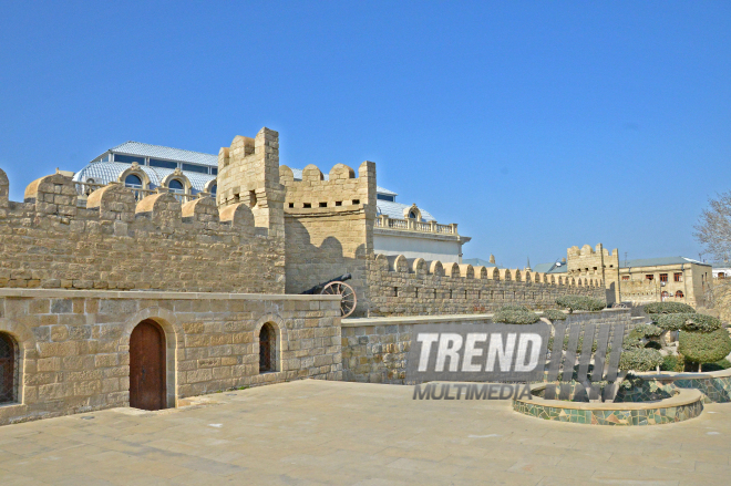 A stroll in the "Icheri Sheher" Historical and Architectural Reserve. Azerbaijan, 11 march, 2017