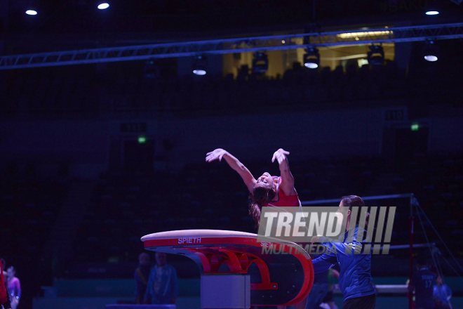 İdman gimnastikası üzrə Dünya Kuboku iştirakçılarının podium məşqlərində. Bakı, Azərbaycan, 15 mart 2017