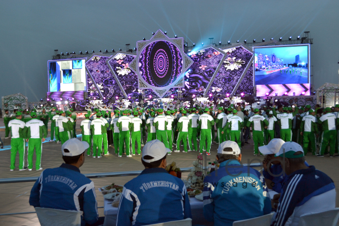 Aşxabad və Türkmənbaşı şəhərlərində "Asiya Oyunları 2017" adlı Beynəlxalq idman konqresi keçirilib.  Türkmənistan, 8 aprel, 2017