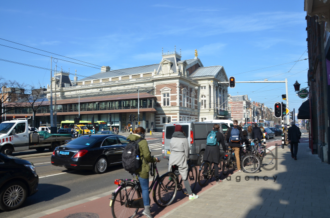 One day in Amsterdam. Amsterdam, Holland, 13 April,  2017