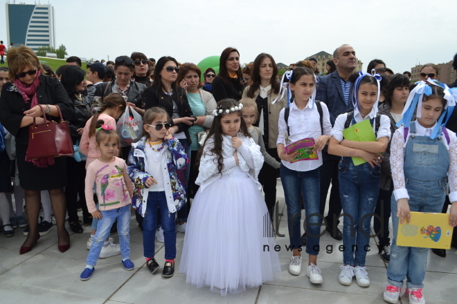 Day of reading held at Heydar Aliyev Center`s park. Azerbaijan, Baku, 29 April, 2017