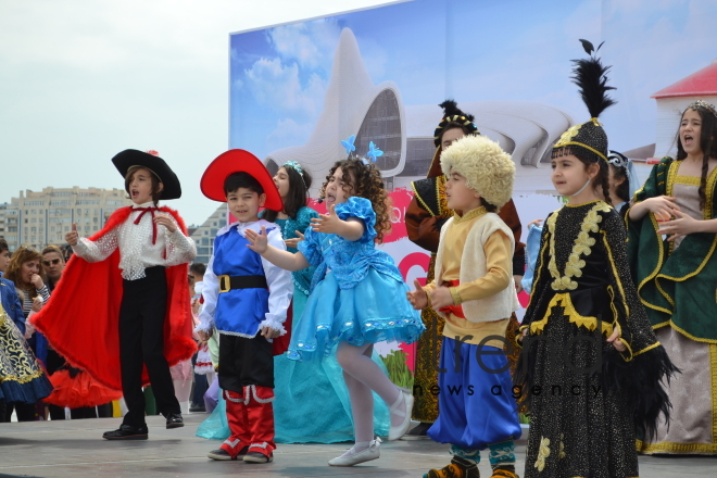 Day of reading held at Heydar Aliyev Center`s park. Azerbaijan, Baku, 29 April, 2017