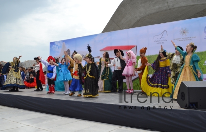 Day of reading held at Heydar Aliyev Center`s park. Azerbaijan, Baku, 29 April, 2017