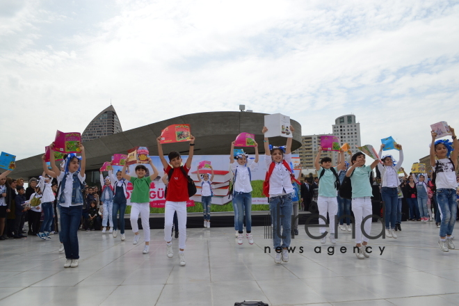 Day of reading held at Heydar Aliyev Center`s park. Azerbaijan, Baku, 29 April, 2017