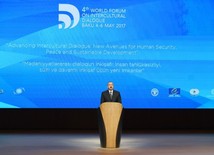 На IV Всемирном форуме по межкультурному диалогу в Баку.