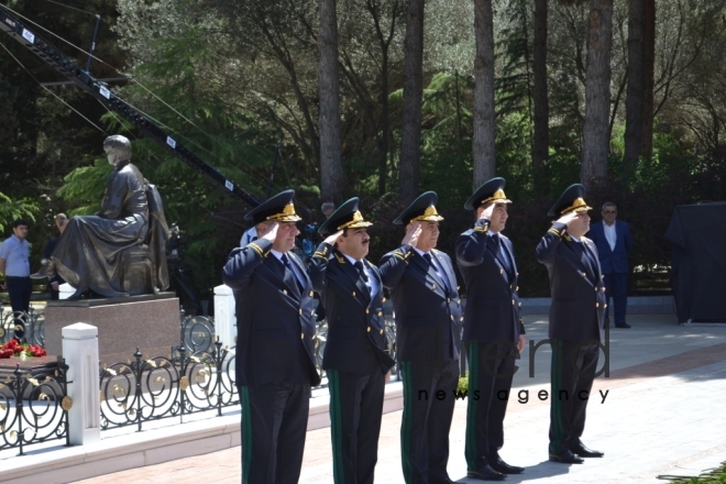 Azerbaijanis mark 94th birthday anniversary of National Leader Heydar Aliyev. Baku, may 10, 2017