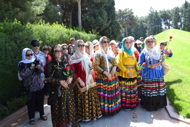 Azerbaijanis mark 94th birthday anniversary of National Leader Heydar Aliyev. Baku, may 10, 2017