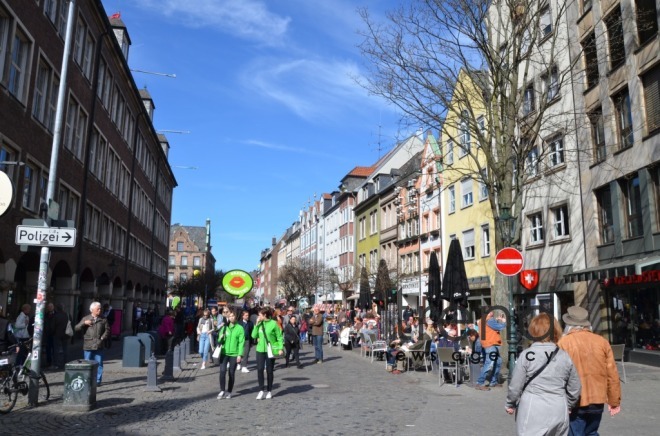 Düsseldorfda bir gün. Almaniya, 27 may, 2017