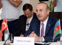 Azerbaijani, Turkmen, Turkish FMs mull preparation for summit of presidents