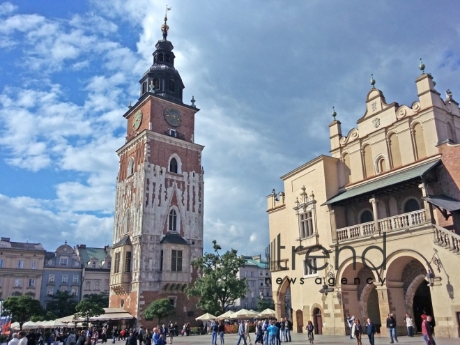 Krakovun qəlbində - Bazar meydanı (Rynek Glowny). Polşa, Krakov, 14 sentyabr 2017