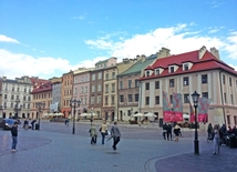 Market square (Rynek Glowny) in heart of Krakow 