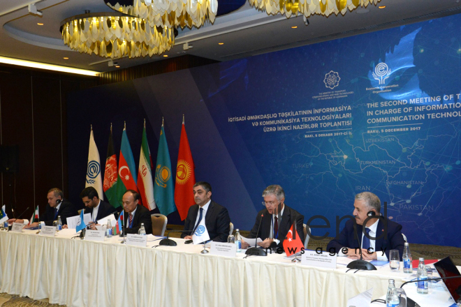 На заседании министров ИКТ Организации экономического сотрудничества (ОЭС). Азербайджан, Баку, 5 декабря, 2017
