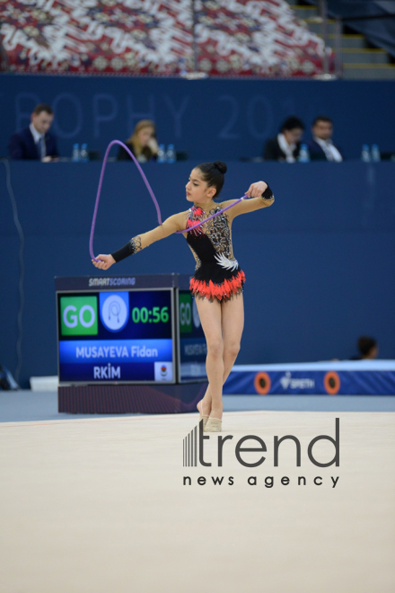 Bakıda gimnastikanın üç növü üzrə yarışlar keçirilir. Azərbaycan, Bakı, 8 dekabr, 2017