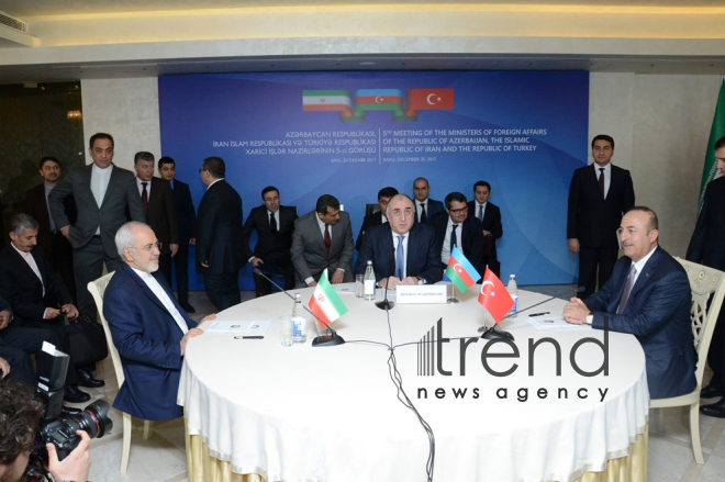 В Баку встретились главы МИД Азербайджана, Турции и Ирана. Азербайджан, 20 декабря 2017
