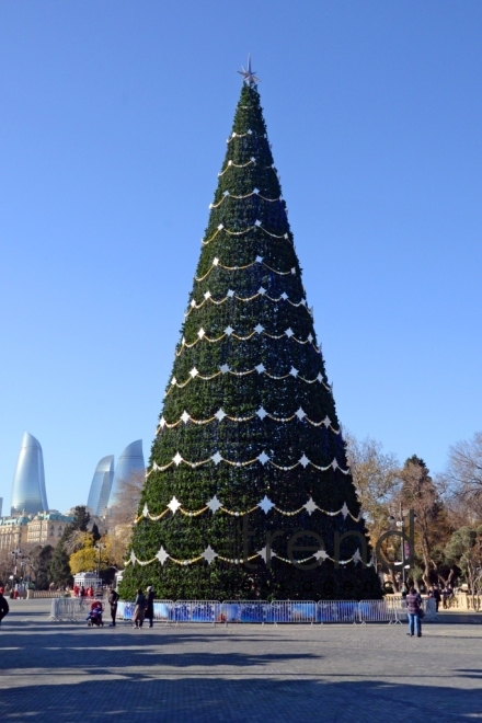 Baku preparing for New Year celebration (part 2). Azerbaijan, Baku, december 28, 2017