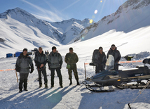 МЧС продолжает поиски альпинистов, пропавших в горах Губинского района