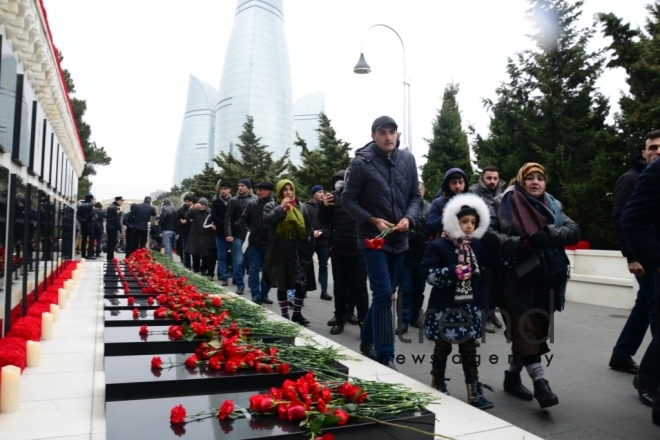 В Азербайджане чтят память жертв трагедии 20 Января. Азербайджан, Баку, 20 января, 2018