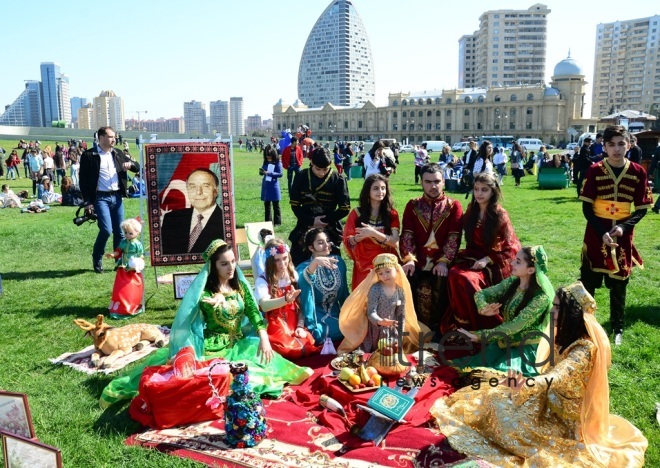 Reading day held at Heydar Aliyev Center’s park. Azerbaijan, Baku, april 26 , 2018
