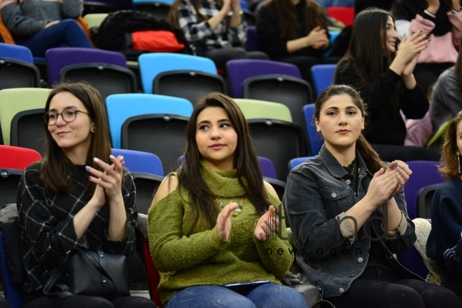 Milli Gimnastika Arenasında batut gimnastikası və tamblinq üzrə Dünya Kubokunun açılış mərasimi keçirilib .Azərbaycan Bakı 16  Fevral 2019