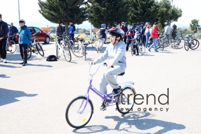 Baku holds bike ride under the motto Less cars, more life. Azerbaijan Baku 7 April 2019