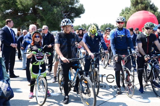 Baku holds bike ride under the motto Less cars, more life. Azerbaijan Baku 7 April 2019