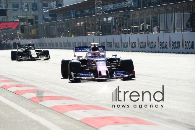 Bakıda Formula 1 Azərbaycan Qran Prisinin təntənəli açılış mərasimi və pilotların paradı keçirilib.Azərbaycan Bakı 28 aprel 2019