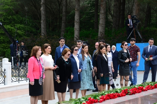 Azerbaijanis mark 96th birthday anniversary of National Leader Heydar Aliyev . Azerbaijan, Baku, may. 10.  2019
