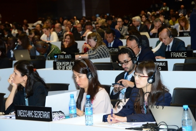 UNESKO-nun Bakıda keçirilən sessiyasında dialoqun gücləndirilməsinə həsr olunan hesabat müzakirə edilib.Azərbaycan, Bakı, 2 iyul 2019