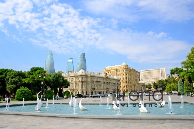 Прекрасный Бакинский бульвар.Азербайджан, Баку, 6 сентября 2019