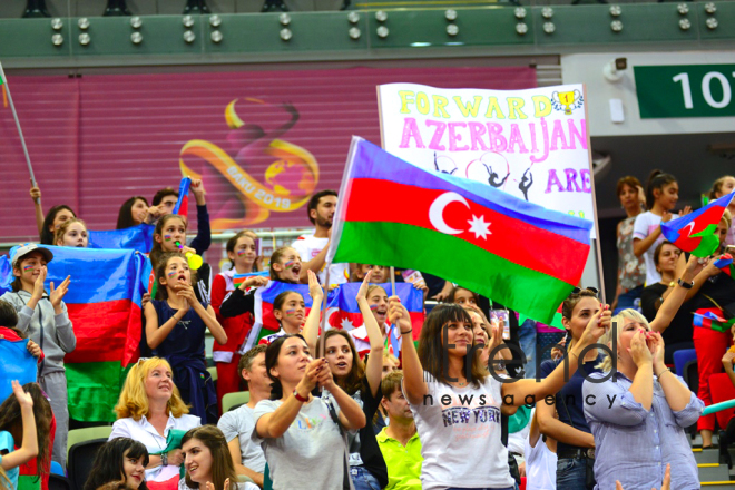 Bədii gimnastika üzrə 37- ci dünya çempionatının çoxnövçülük üzrə finalı start götürüb. Azərbaycan, Bakı, 20 sentyabr 2019