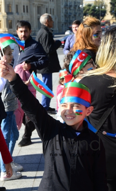 National Flag Day: Holiday mood in Baku..Azerbaijan, Baku, 9 november 2019