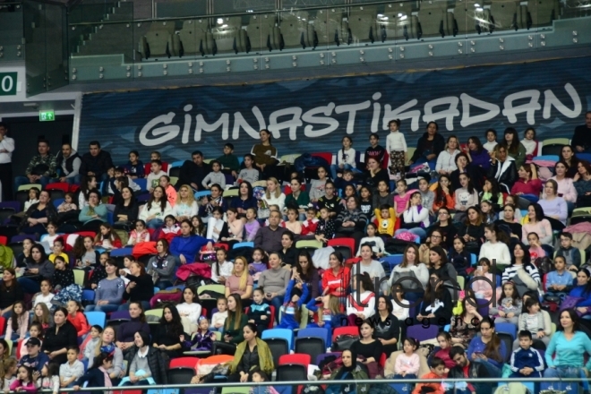 Milli Gimnastika Arenasında Azərbaycan Gimnastika Federasiyasının Birinci estafet yarışları keçirilİb.Azərbaycan. Bakı 7 dekabr 2019