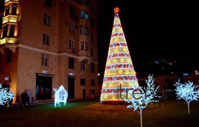 Bakı Yeni il ərəfəsində  Azərbaycan. Bakı 26 dekabr 2019