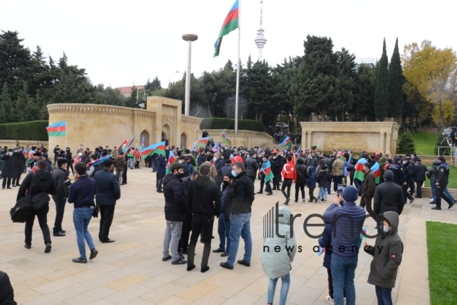 Lachin residents visit Alley of Martyrs in Azerbaijans Baku  Azerbaijan Baku  1 december 2020                                           
