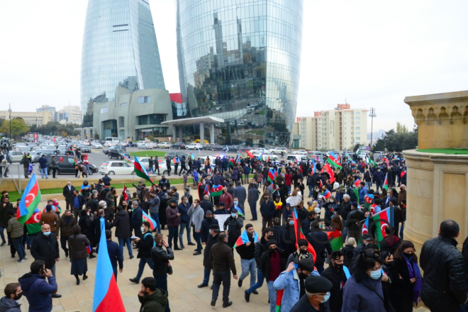 Lachin residents visit Alley of Martyrs in Azerbaijans Baku  Azerbaijan Baku  1 december 2020                                           
